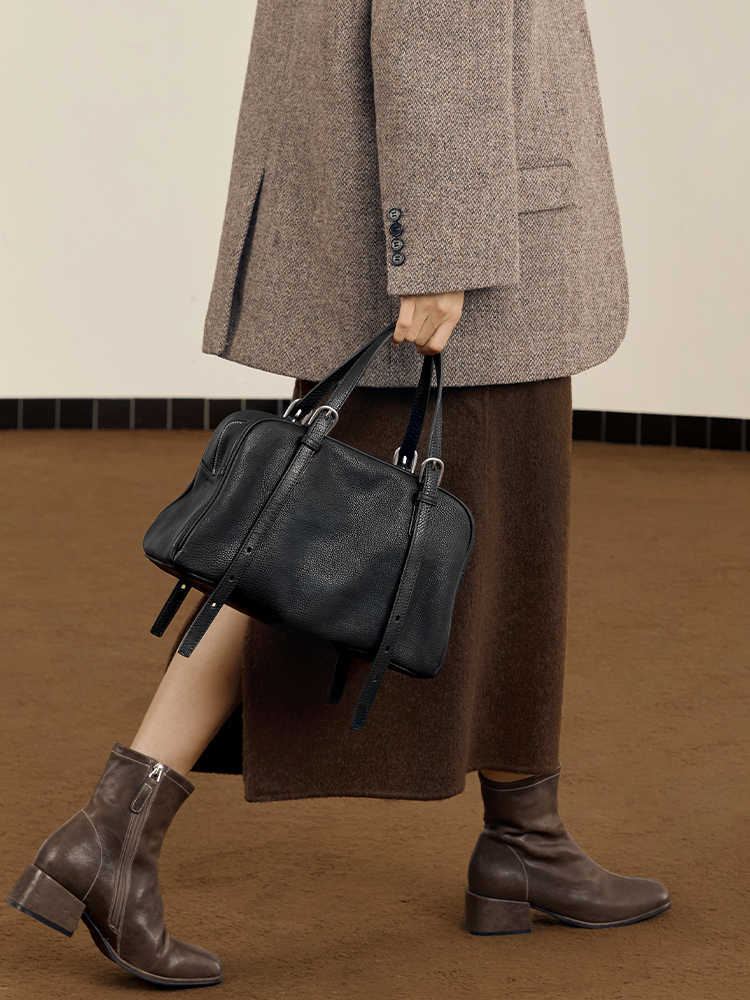 High-end Fashionable Leather Handbag
